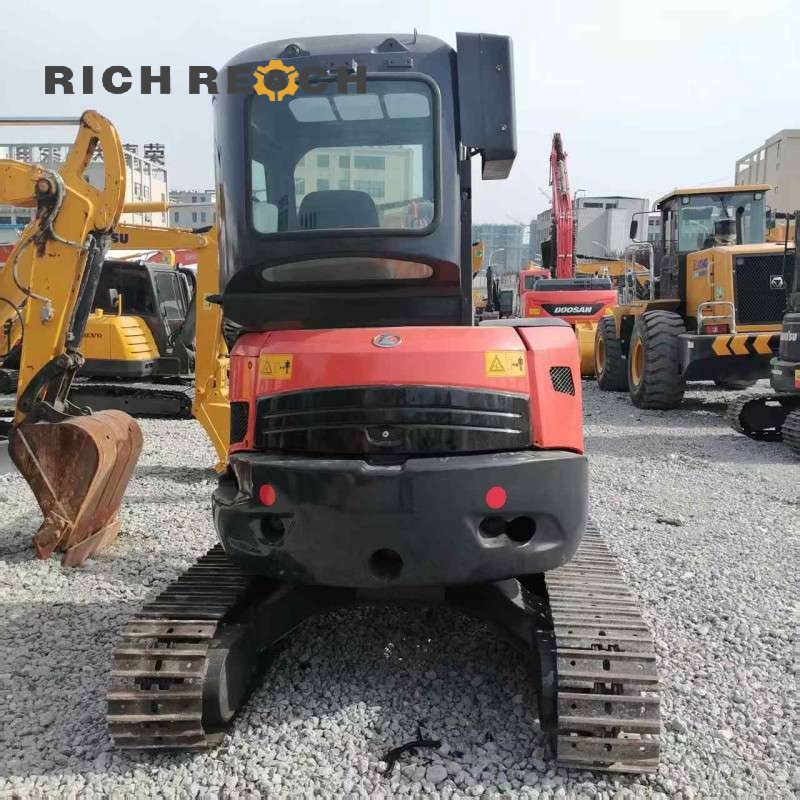 Bucket attachment of a 2025 Kubota U-35-5 second hand 3.5T excavator, $15,278 for sale